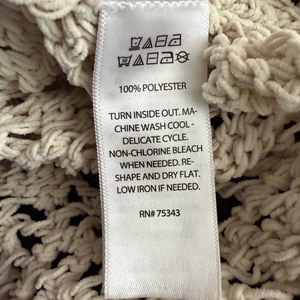 Artelier Nicole Miller Crochet Cream Open Knit Cardigan Size M Boho Chic - Picture 9 of 9